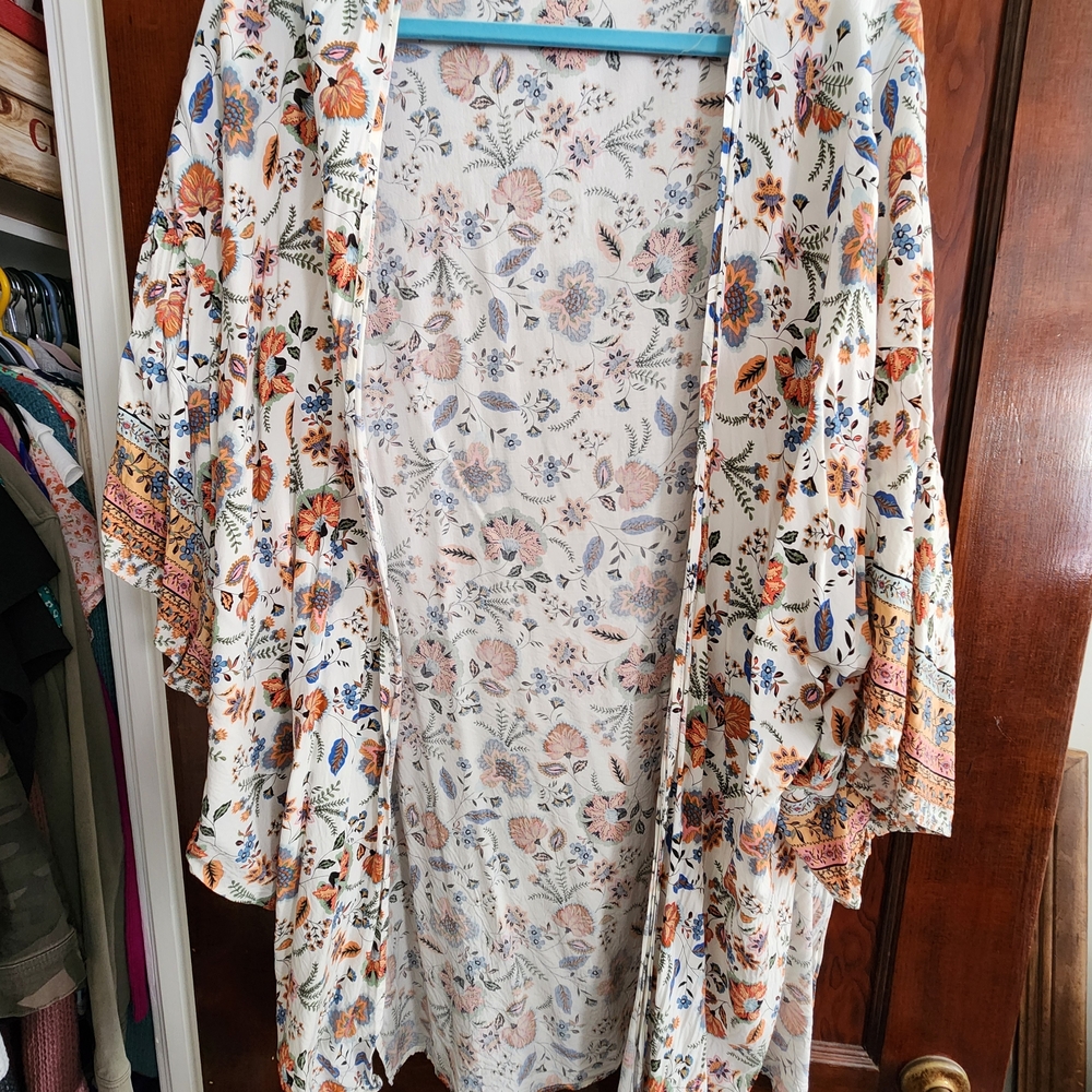 Elegant Floral Open-Front Kimono